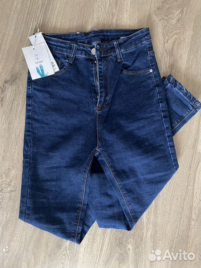 Новые джинсы