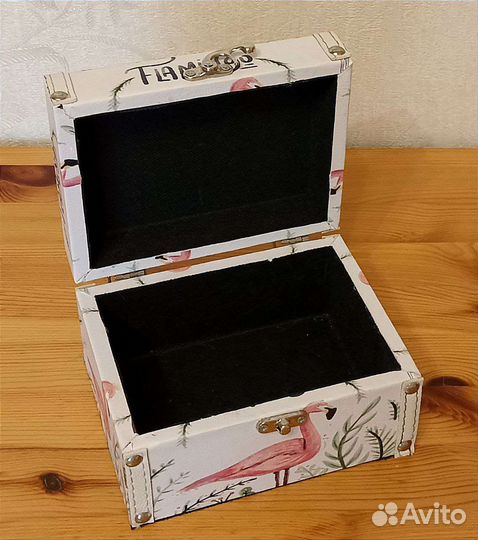 Шкатулки из дерева