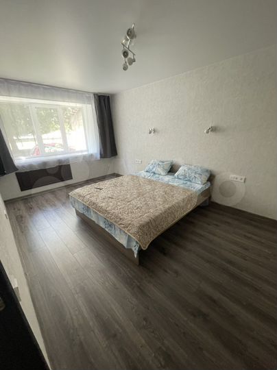 2-к. квартира, 63 м², 1/5 эт.