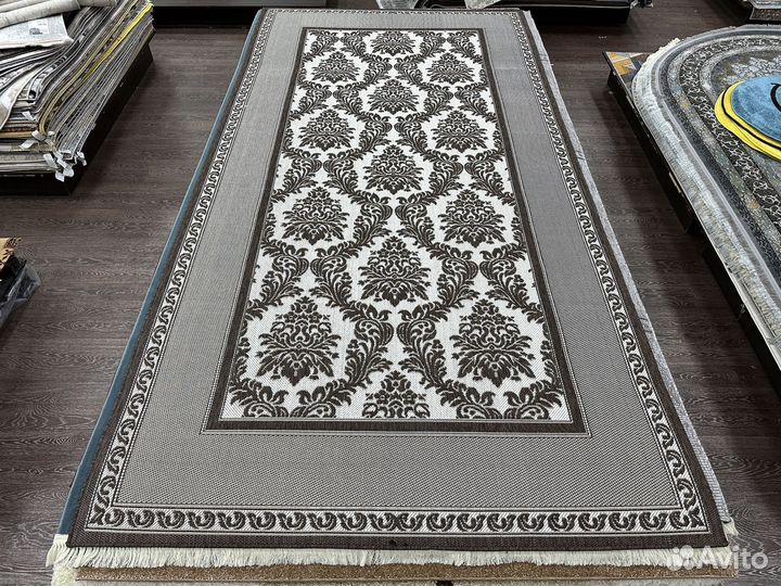 Циновка 2х3.9