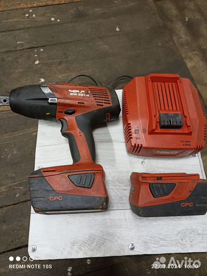 Гайковерт аккумуляторный hilti