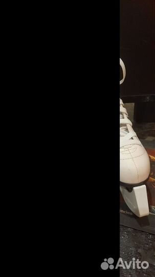 Коньки фигурные Nicole Nordway