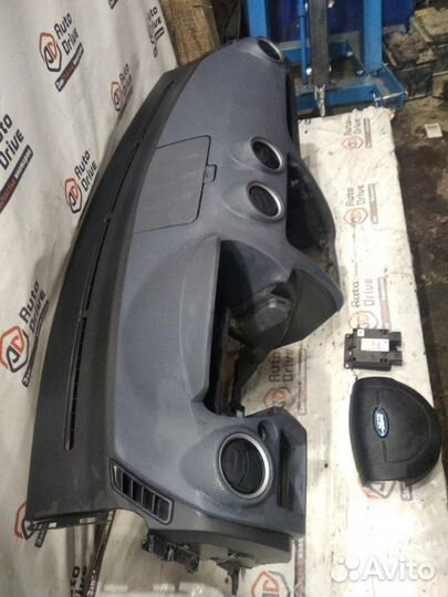 Безопасность в сборе Ford Fusion 1 1.4 2008