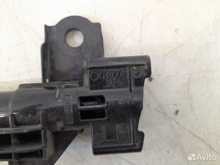 Форсунка омывателя фары передняя левая Subaru