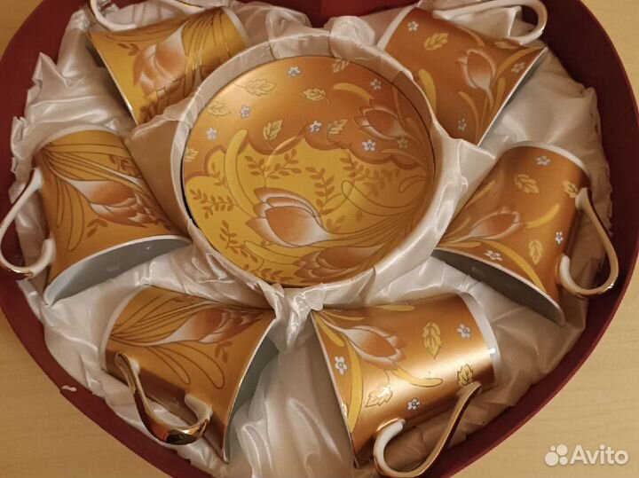 Подарочный чайный сервиз Сердце (новый)