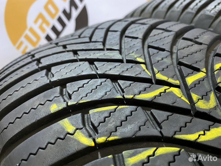 Firestone Multiseason 215/55 R17