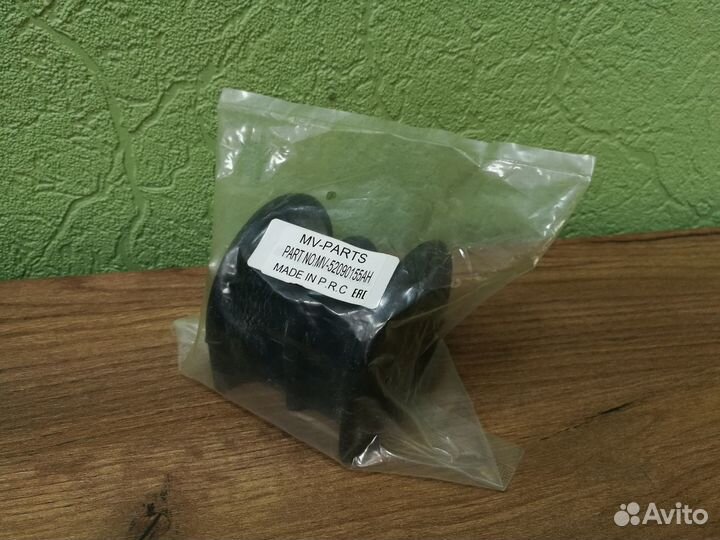 Втулка стабилизатора Jeep Grand Cherokee WK Перед