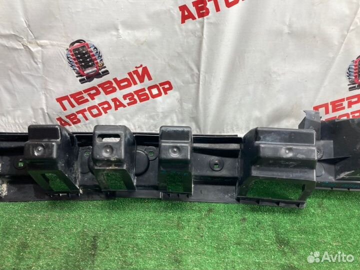 Наполнитель бампера задний Peugeot 407 седан