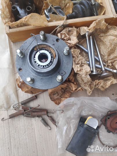 Запчасти на москвич 412