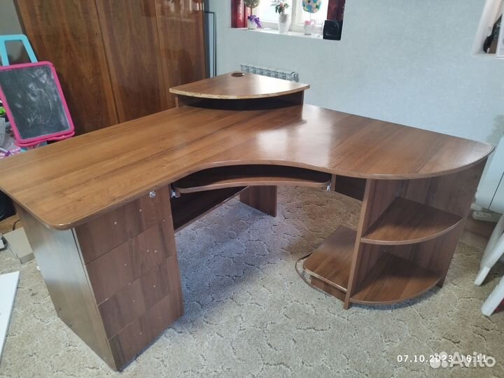 Компьютерный стол бу