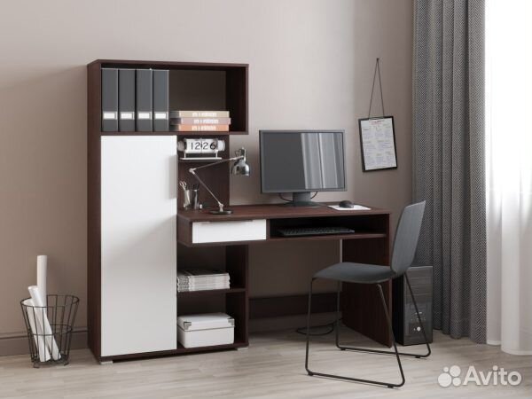 Стол письменный Квадро