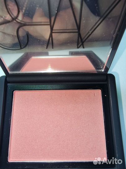 Румяна nars