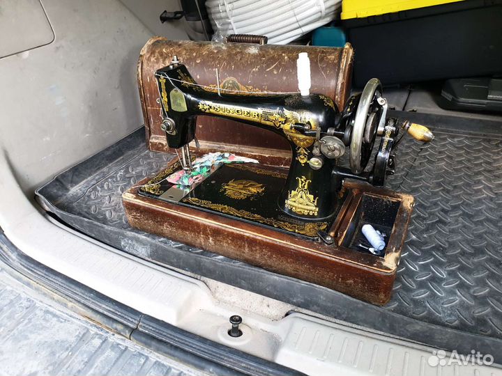 Швейная машина Singer зингер