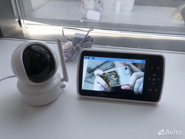 Видеоняня с монитором