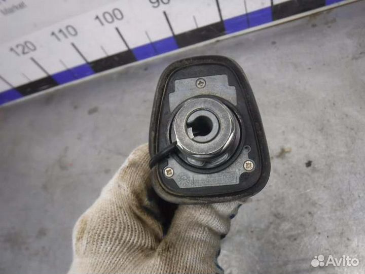 Антенна Renault Fluence K4M 2011