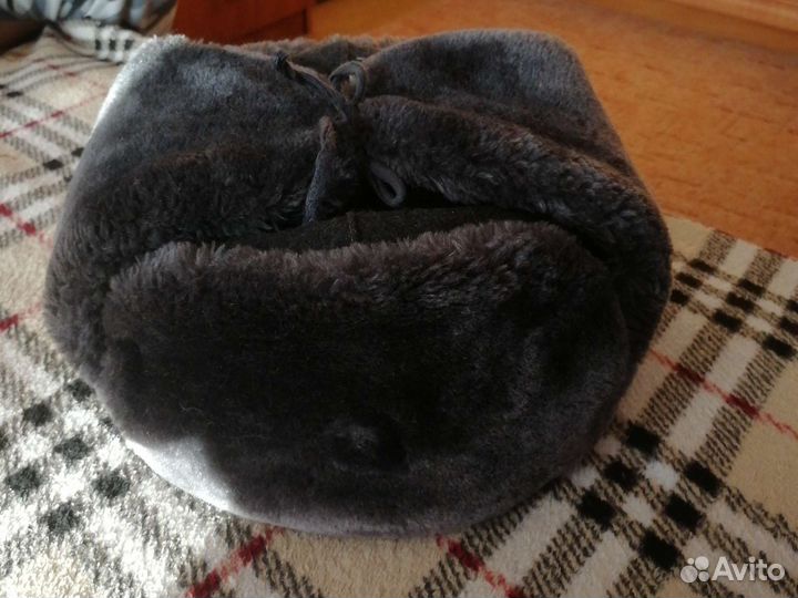 Мужская шапка