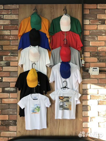 Футболки с логотипом