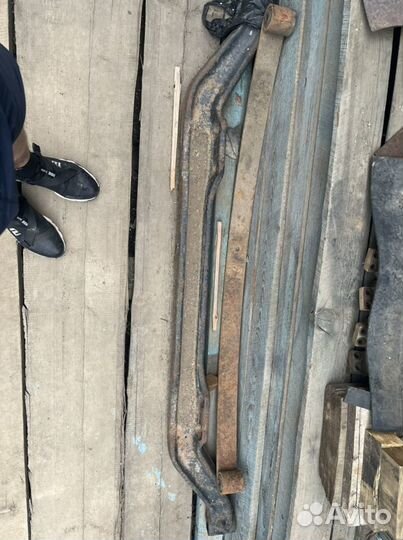 Балка передняя маз