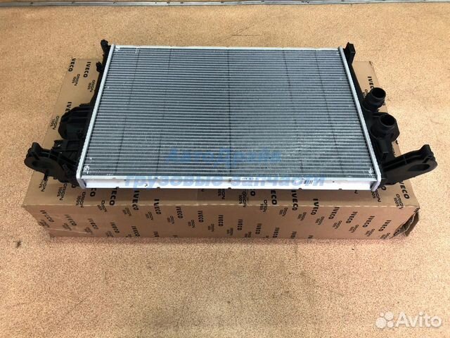 Радиатор Ивеко Дейли оригинальный