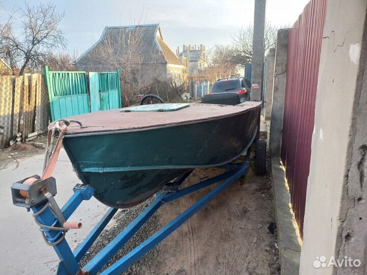 Лодка Прогрес 4