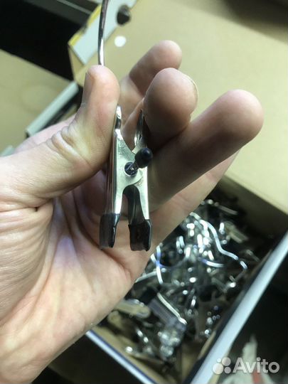 Вешалка прищепка с крючком металлическая