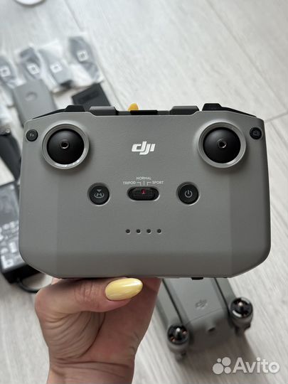 Квадракоптер Dji Mavic Air 2 Fly More Combo