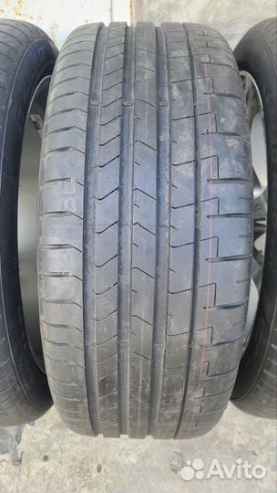 Pirelli P Zero 245/40 R20