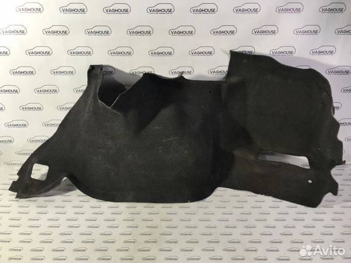 Обшивка багажника правая Volkswagen Passat B3 1.6