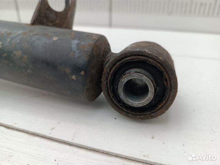 Амортизатор задний левый Bmw X5 E70 M57D30 2008