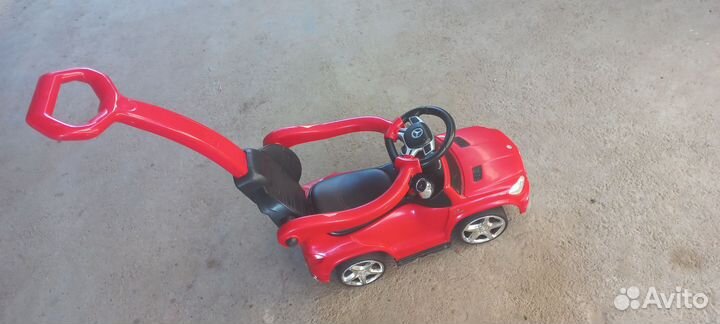 Машинка-каталка