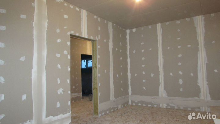 Бригада строителей