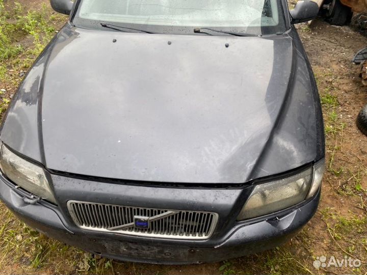 Капот Volvo S80 2000