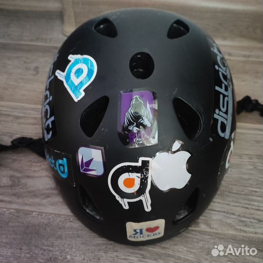 Защитный шлем велосипедный,катание на роликах. 2шт