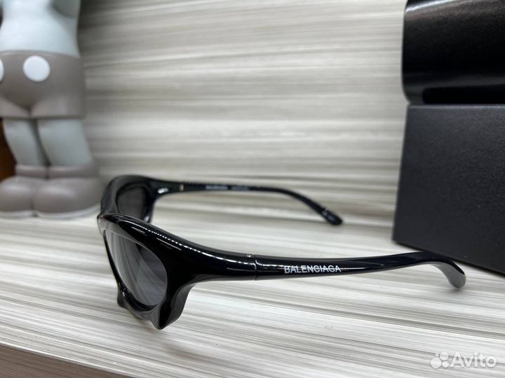 Очки Balenciaga