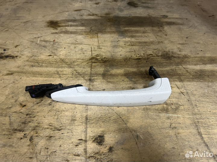 Ручка двери задняя левая BMW E70 E90 Keyless-GO