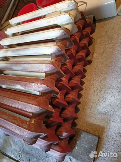 Батарея чугунная