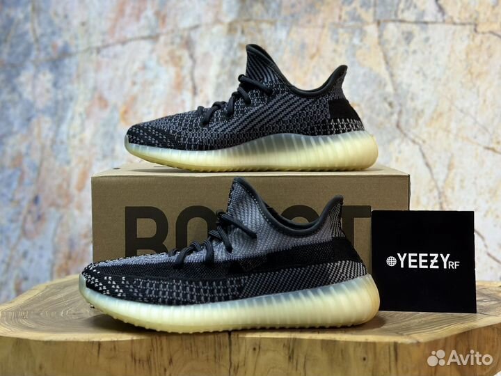 Кроссовки Adidas Yeezy Boost 350 V2 Carbon