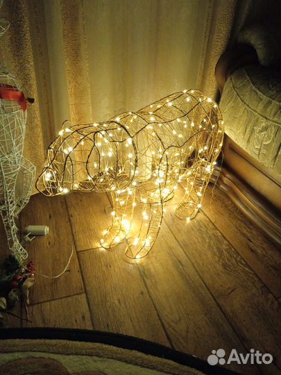 Олень и другие фигуры светодиодные с декором