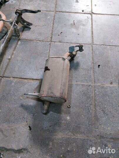 Глушитель Peugeot 407