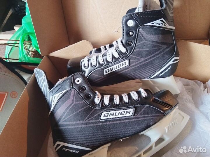 Коньки хоккейные 43 размер