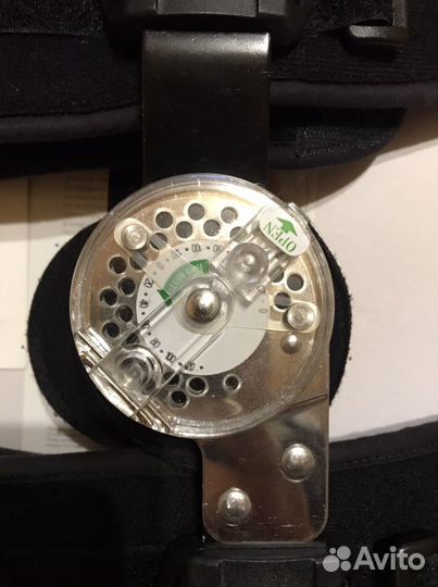 Коленный ортез