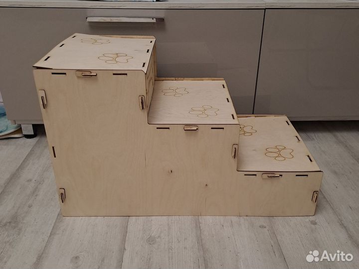 Подставка лестница для собак