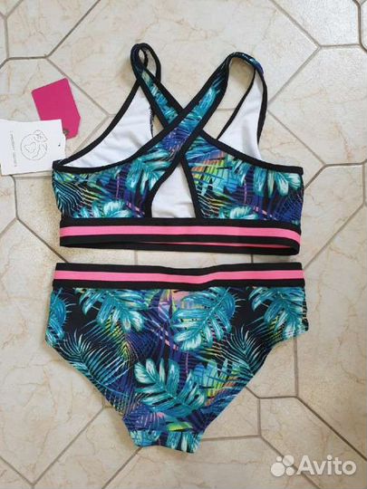 Новый купальник для девочки на 9-10 лет