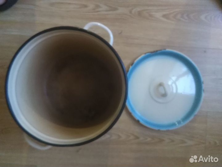 Кастрюля эмалированная бу