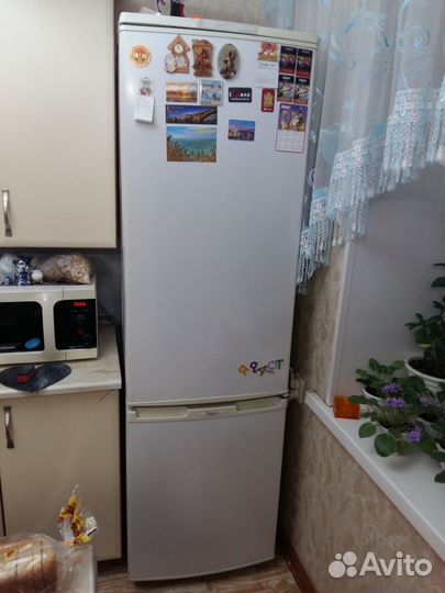 Холодильник бирюса 228С-2