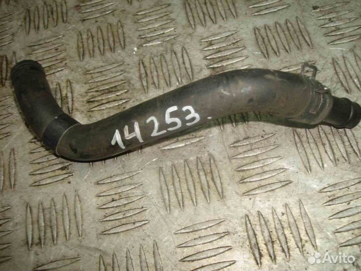 Трубка Nissan Elgrand E51 2002-2010