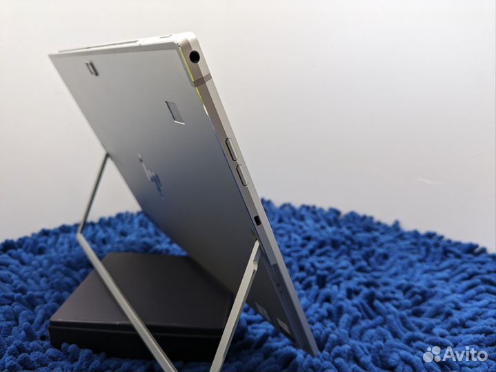 Планшет HP Elite x2 G4 i5 16Gb 256Gb