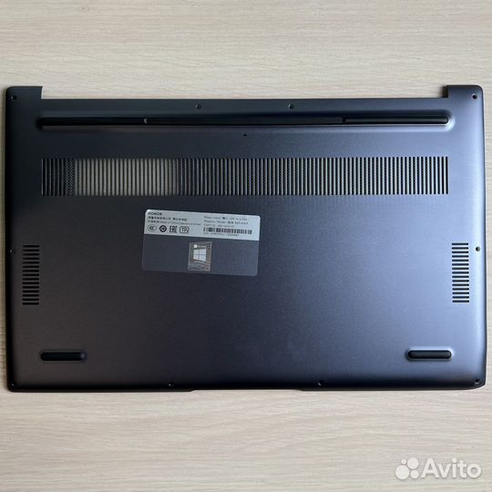 Ноутбук Honor (BBR-WAH9) в разбор