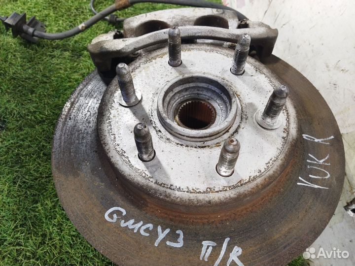 Ступицы передние пара GMC Yukon GMT800