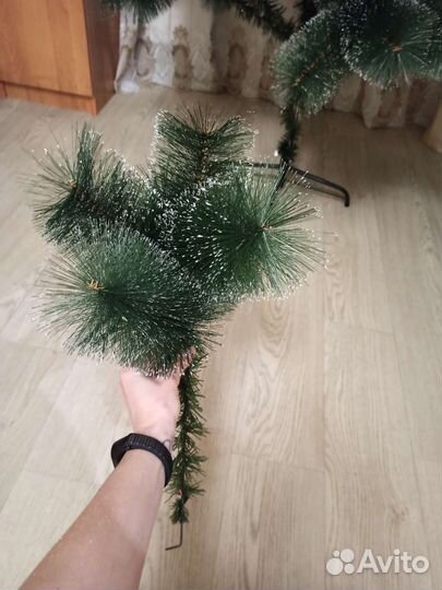 Елка искусственная 210 см